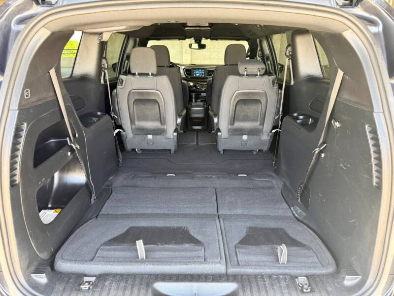 2019 Chrysler Pacifica Touring Plus