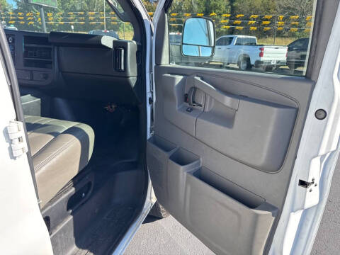 2021 Chevrolet Express 2500