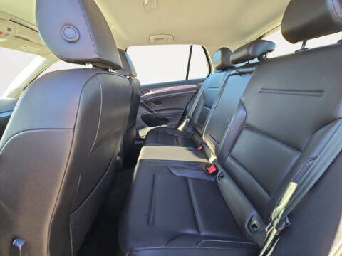 2020 Volkswagen Golf TSI