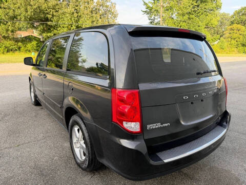 2013 Dodge Grand Caravan SE