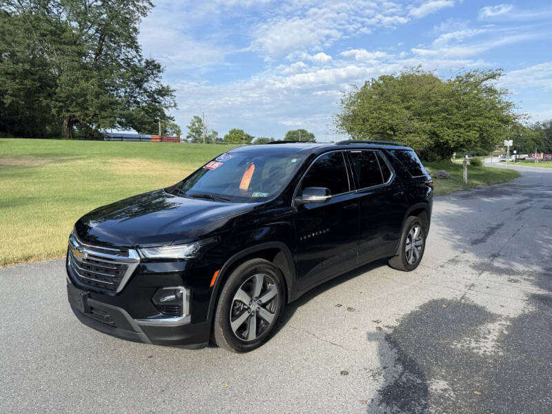 2023 Chevrolet Traverse LT Leather