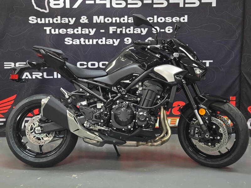 2025 Kawasaki Z900 ABS