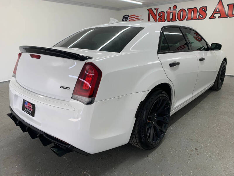 2019 Chrysler 300 Touring