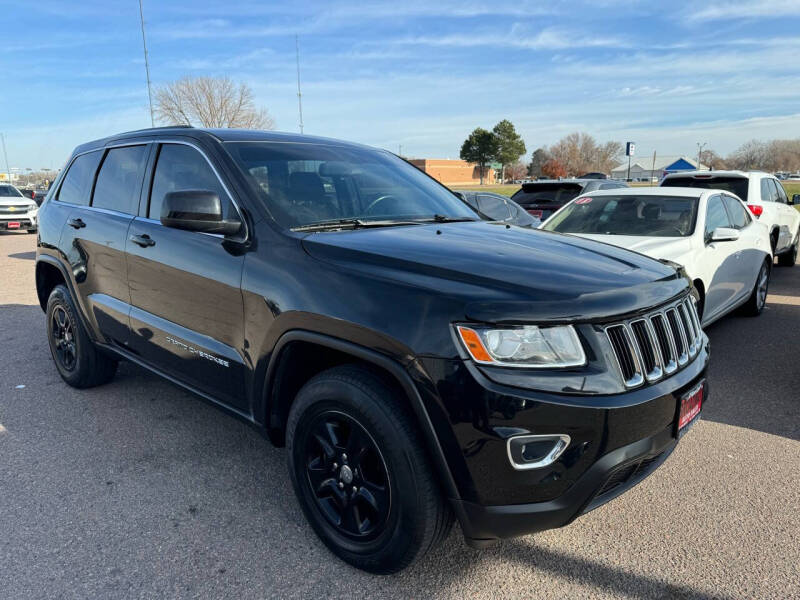 2014 Jeep Grand Cherokee Laredo photo 24