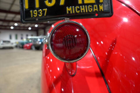 1937 Packard 120