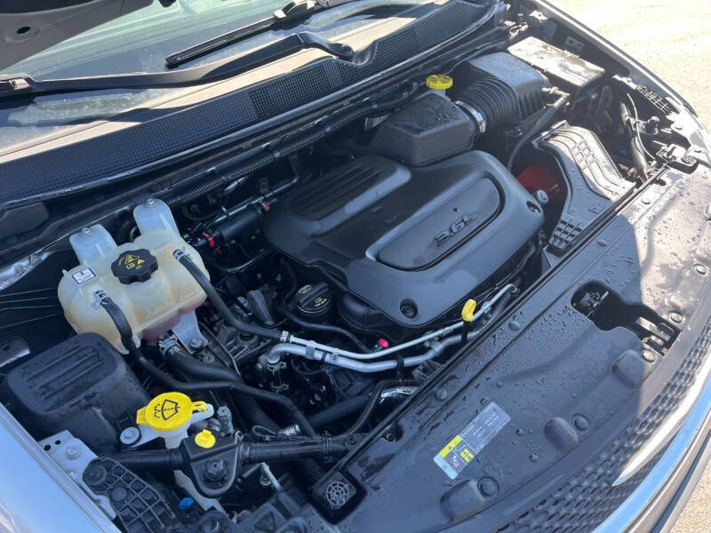 2020 Chrysler Pacifica Touring