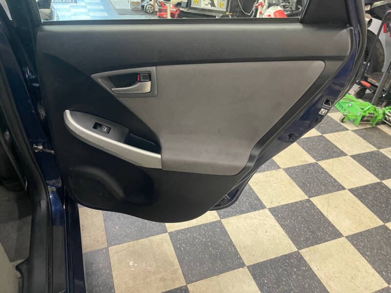 2015 Toyota Prius Three
