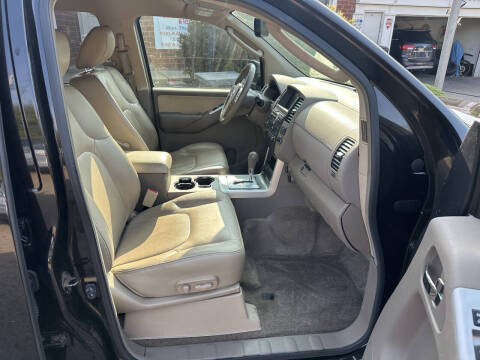 2011 Nissan Pathfinder S