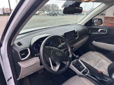 2024 Hyundai Venue SEL