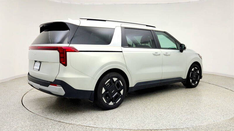 2025 Kia Carnival EX