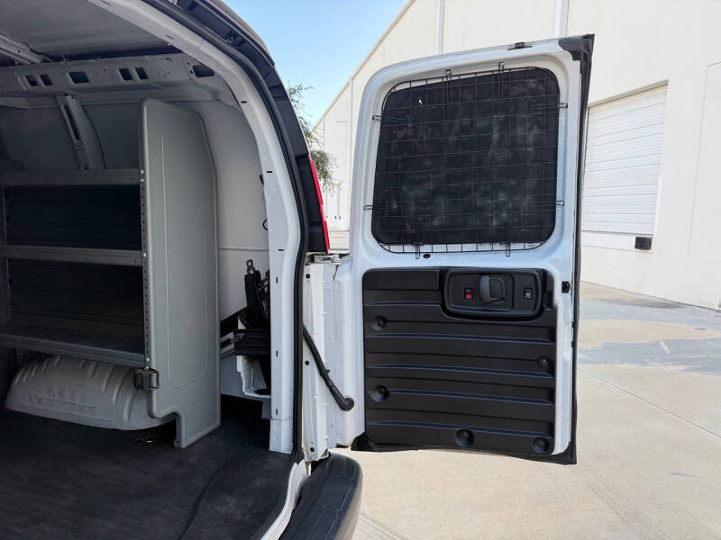 2019 Chevrolet Express 2500