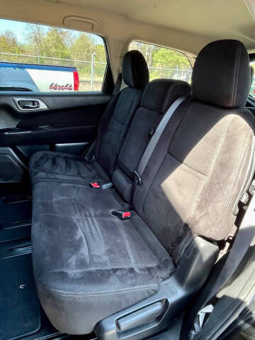 2014 Nissan Pathfinder SV