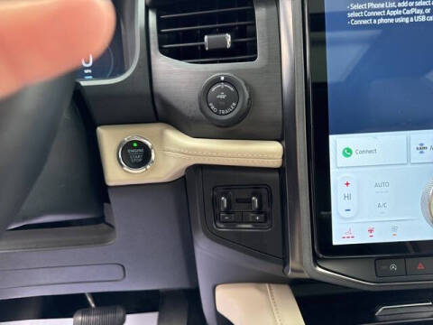 2024 Ford Expedition Platinum