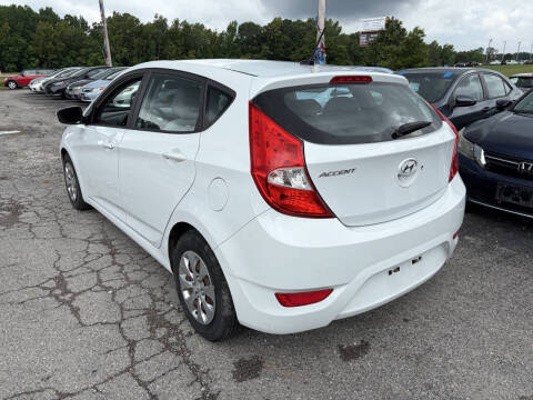 2017 Hyundai Accent SE