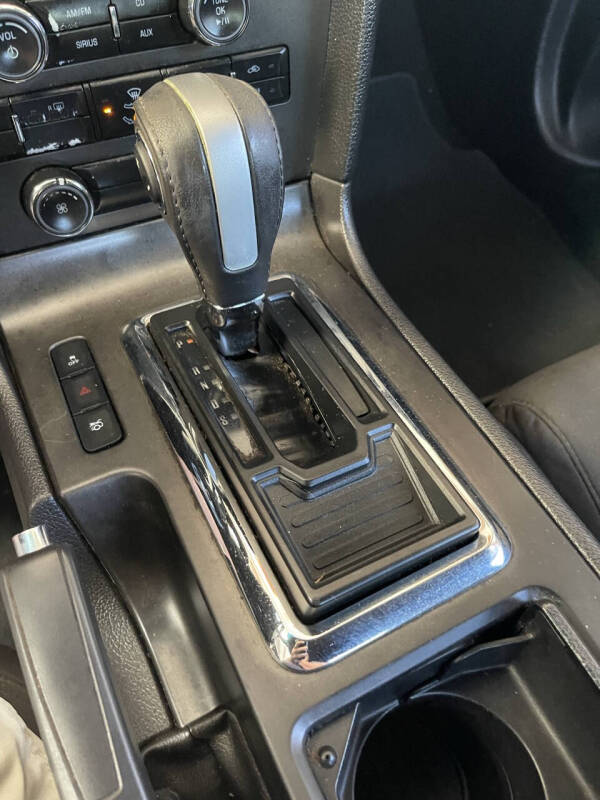 2013 Ford Mustang V6 Premium