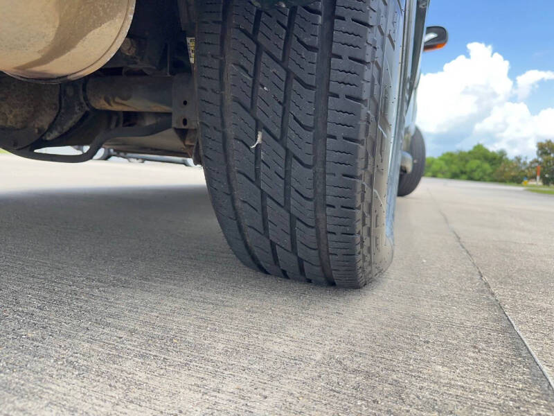 2004 GMC Envoy XUV SLT