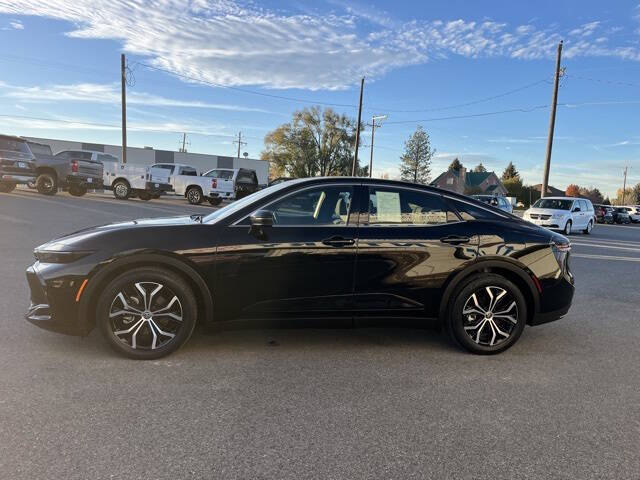 2024 Toyota Crown XLE