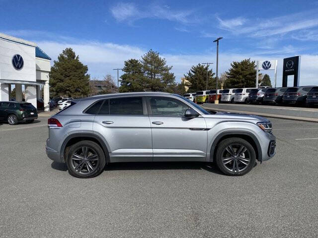 2021 Volkswagen Atlas Cross Sport V6 SE R-Line 4Motion