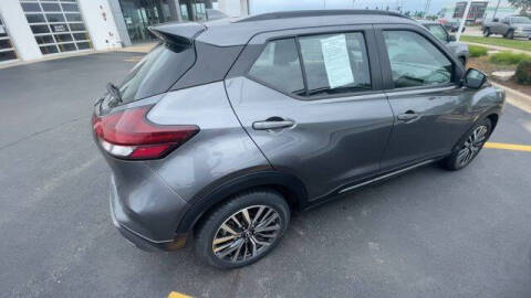 2024 Nissan Kicks SR