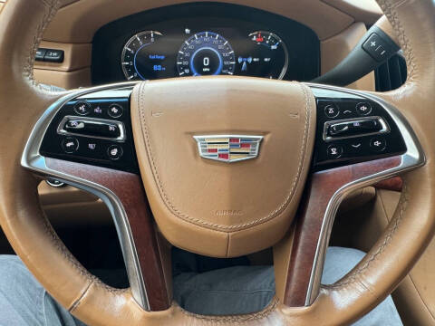 2016 Cadillac Escalade Platinum
