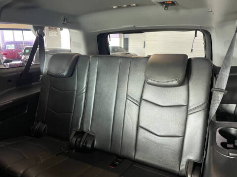 2018 Cadillac Escalade ESV Luxury