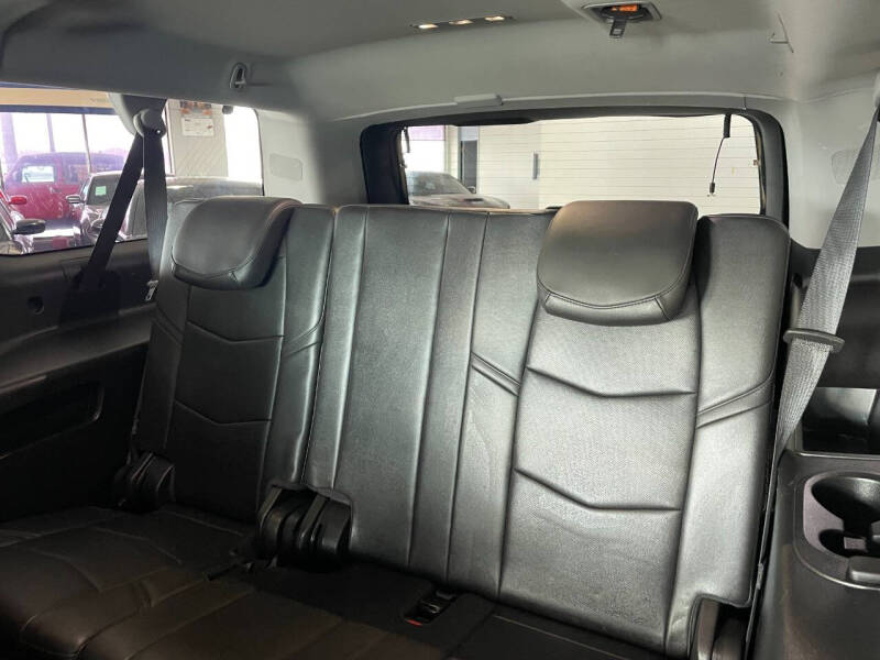 2018 Cadillac Escalade ESV Luxury