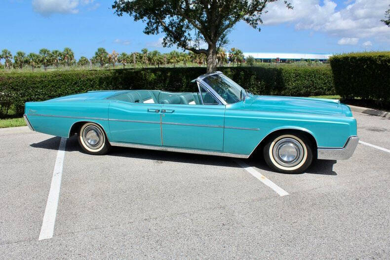 1967 Lincoln Continental
