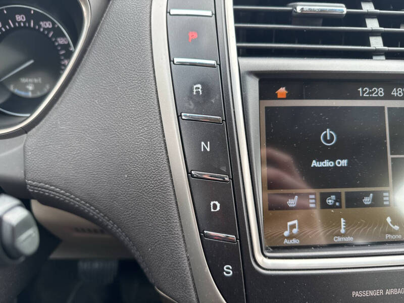 2017 Lincoln MKX Select