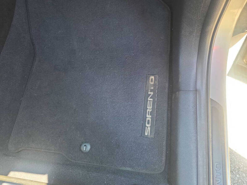 2017 Kia Sorento LX