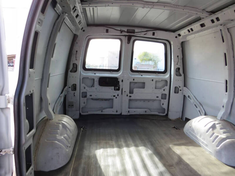 2018 Chevrolet Express 2500