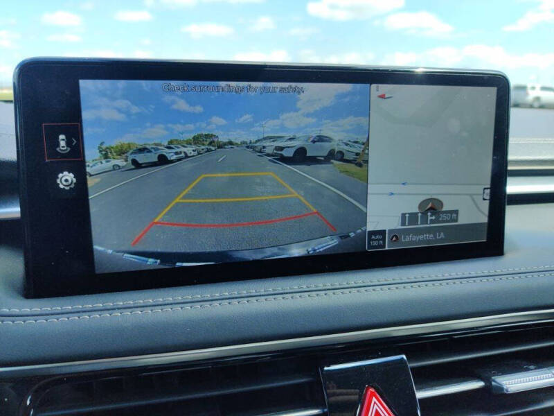 2024 GENESIS G70 Standard - Photo 24