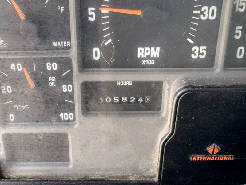 1993 International 2554