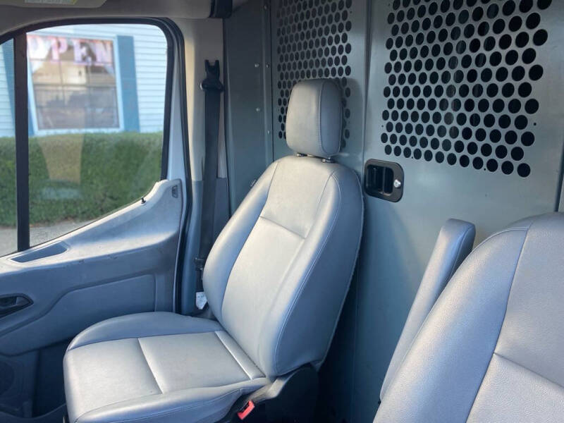 2018 Ford Transit 250