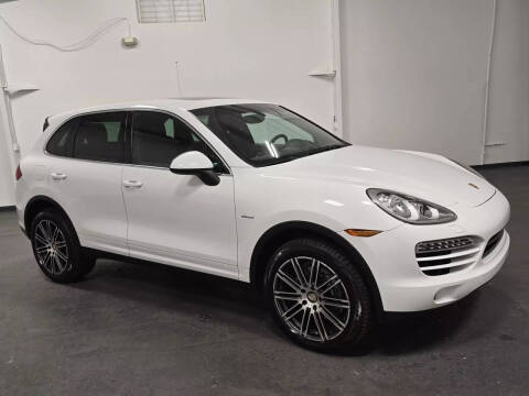 2014 Porsche Cayenne for sale at Southern Star Automotive, Inc. in Duluth GA