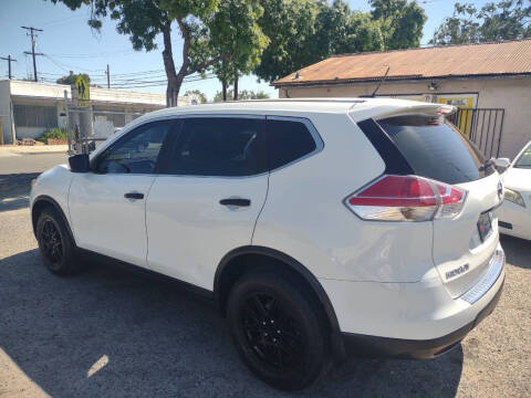 2016 Nissan Rogue S