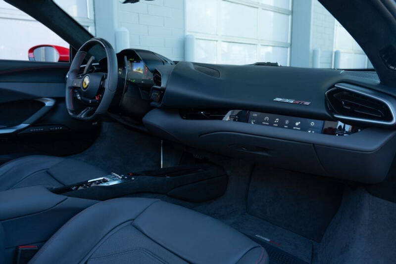 2024 Ferrari 296 GTS