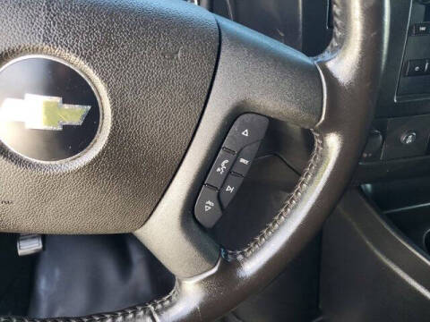 2023 Chevrolet Express 2500