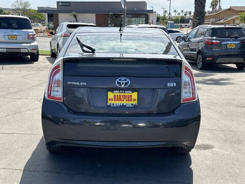 2013 Toyota Prius Two