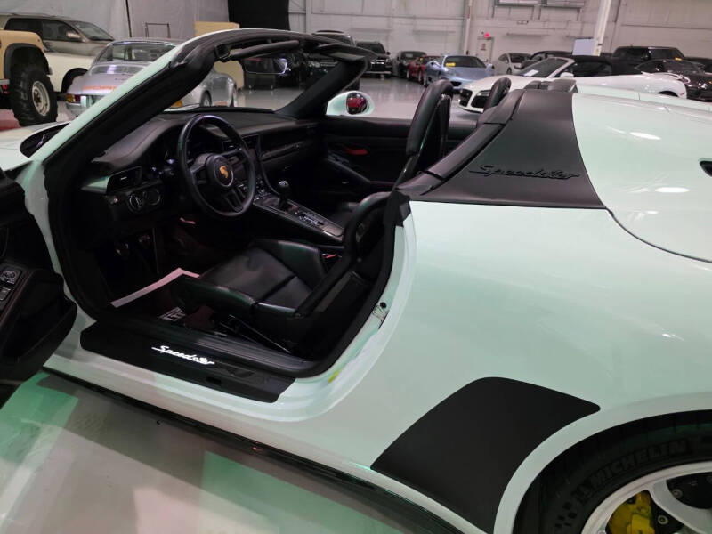 2019 Porsche 911 Speedster