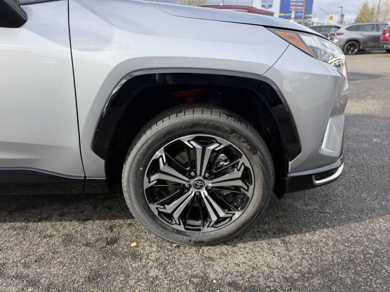 2025 Toyota RAV4 Plug-in Hybrid XSE