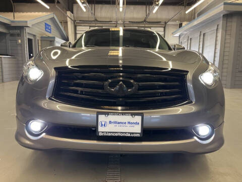 2017 Infiniti QX70