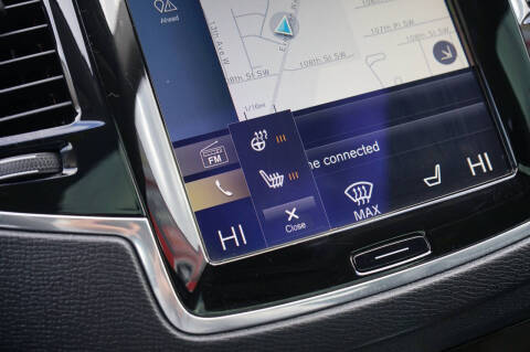 2018 Volvo XC90 T6 Momentum