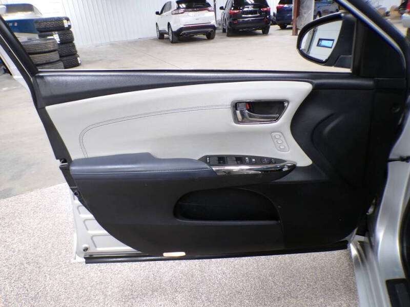 2013 Toyota Avalon Limited