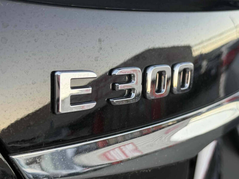 2018 Mercedes-Benz E-Class E 300