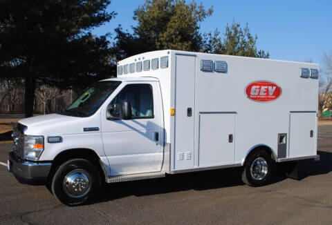 2021 Ford E-350