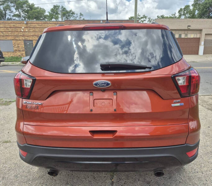 2019 Ford Escape SE