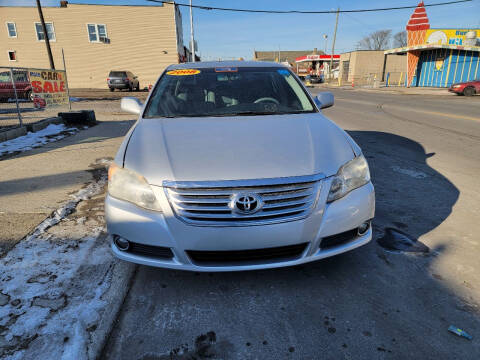 2008 Toyota Avalon for sale at The Bengal Auto Sales LLC in Hamtramck MI