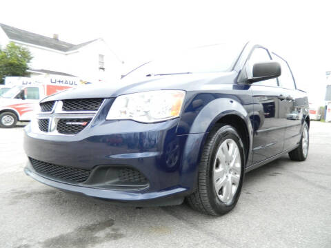 2016 Dodge Grand Caravan for sale at Auto House Of Fort Wayne in Fort Wayne IN