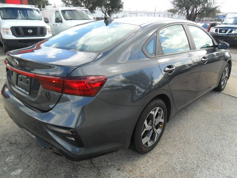 2020 Kia Forte FE