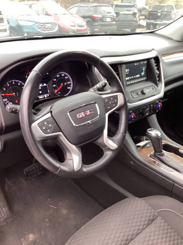 2018 GMC Acadia SLE-1
